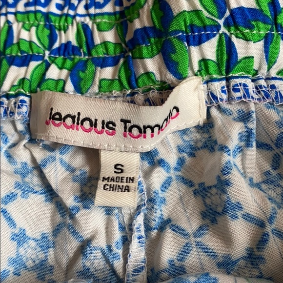 Patterned shorts - Picture 2 of 3